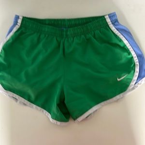 Nike Girls Tempo Running shorts, girls M fits like Women’s XS